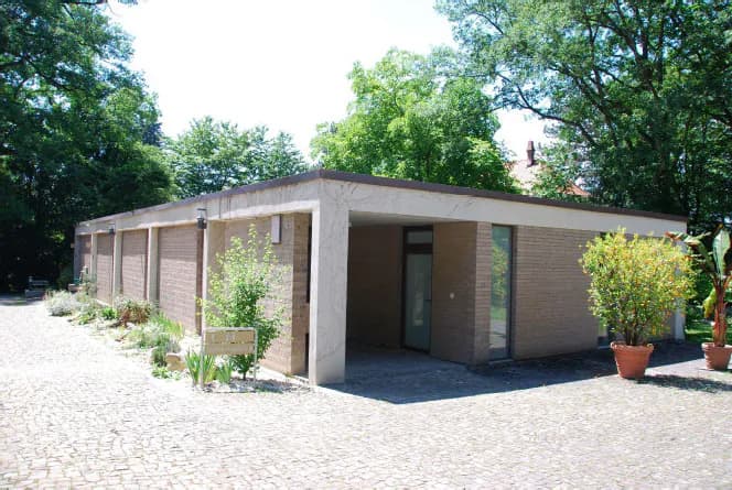 Ansicht: Neugestaltung Aufbahrungshalle Friedhof Bromhübel